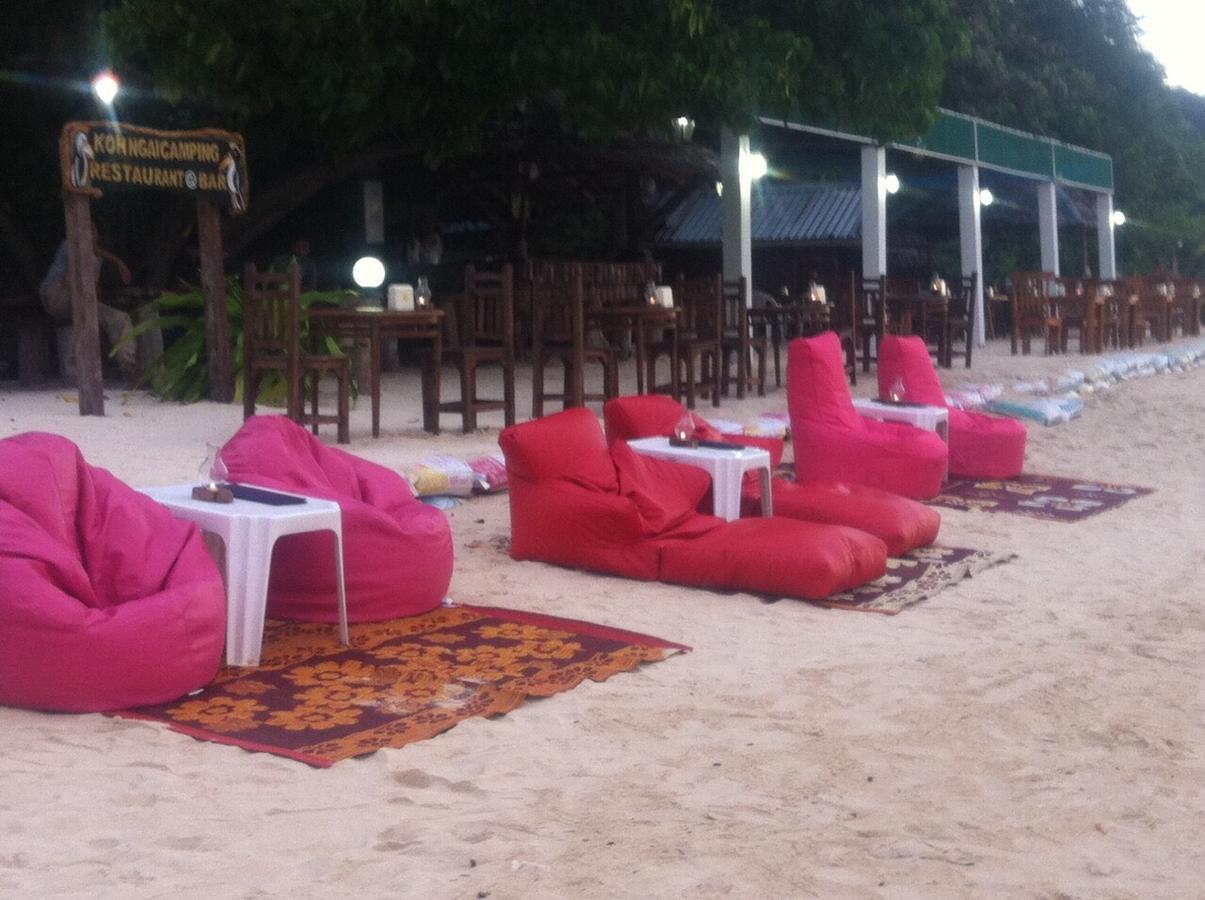 Koh Ngai Camping Restaurant @ Bar Eksteriør billede